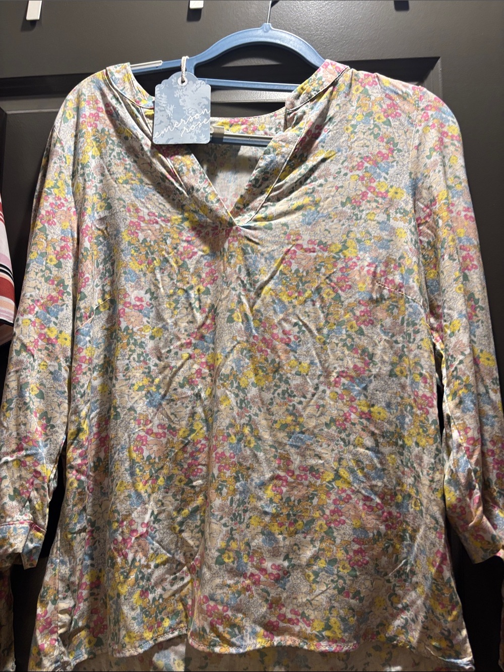 Draped V-Neck Floral Blouse - Multicolor
